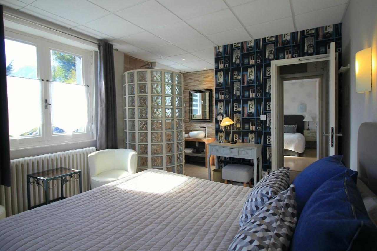 Logis Hotel L'Ayguelade Bielle Exteriér fotografie